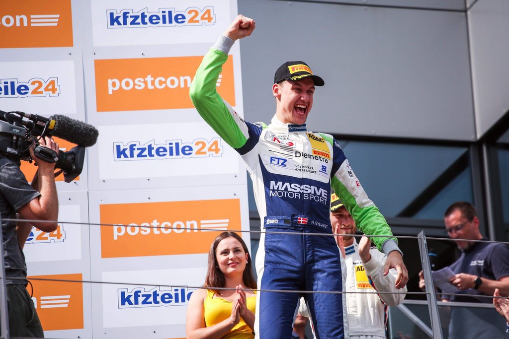 Sådan - Glæden var stor for Nicolai Sylvest efter sin første sejr i ADAC GT Masters